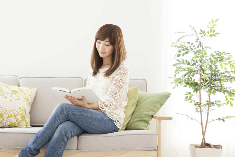女性